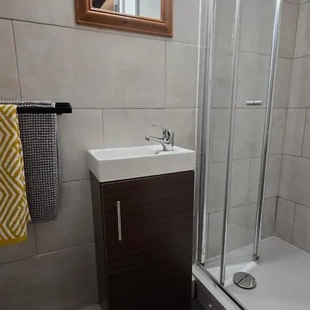 דירה Derwent - Three Bedrooms - Sleeps 6