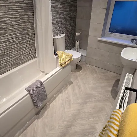 דירה Derwent - Three Bedrooms - Sleeps 6