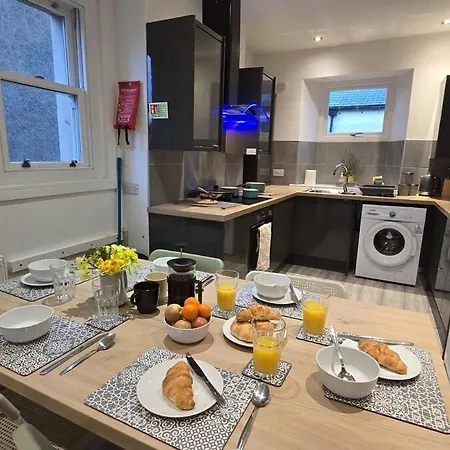 דירה Derwent - Three Bedrooms - Sleeps 6