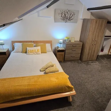 Derwent - Three Bedrooms - Sleeps 6 דירה