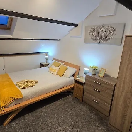 Derwent - Three Bedrooms - Sleeps 6 דירה *